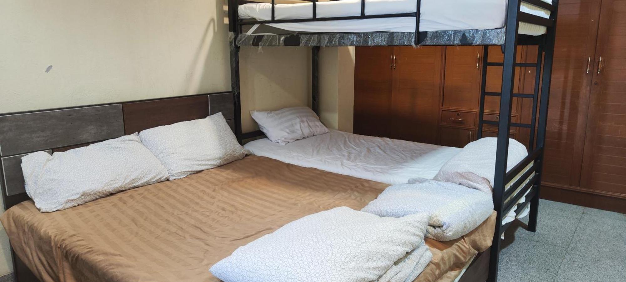 Baan1668 Hometel Near Chinatown One 방콕 객실 사진
